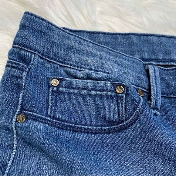 Kardashian Kollection Premium Denim Jeggings - Picture 12 of 13